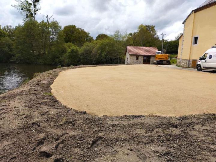 Travaux de terrassement Les Ancizes-Comps